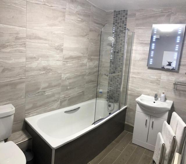 Graphite Apartments Inverness Bagian luar foto